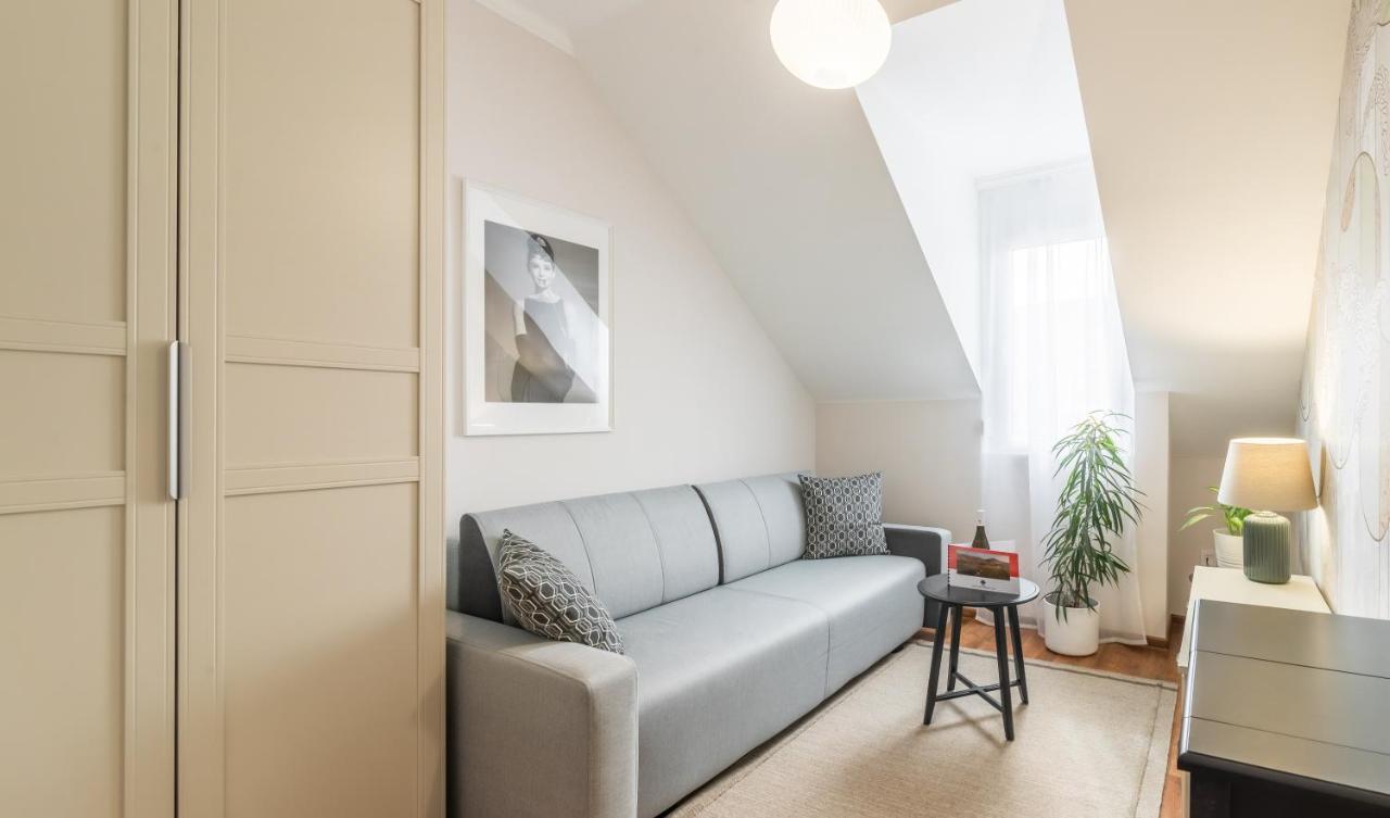 Monarchia Apartman Pearl Mosonmagyarovar Luaran gambar